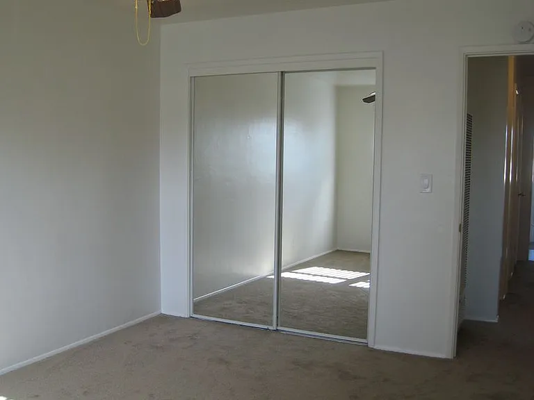 3522 College Ave — Photo 9