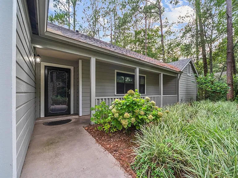 8025 SW 47th Ct — Photo 5