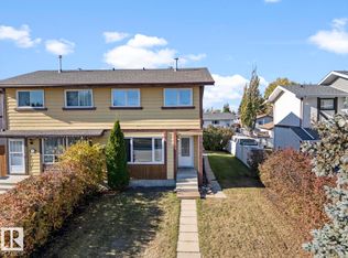 303 19th St, Cold Lake, AB T9M 1B7