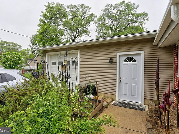 5th image of 1205 Nottingham Dr