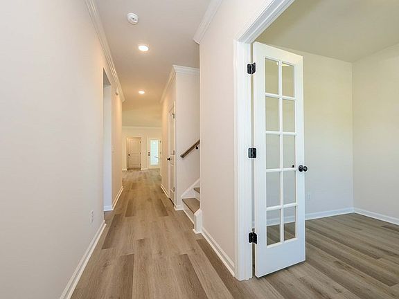 The Teasdale - Entry