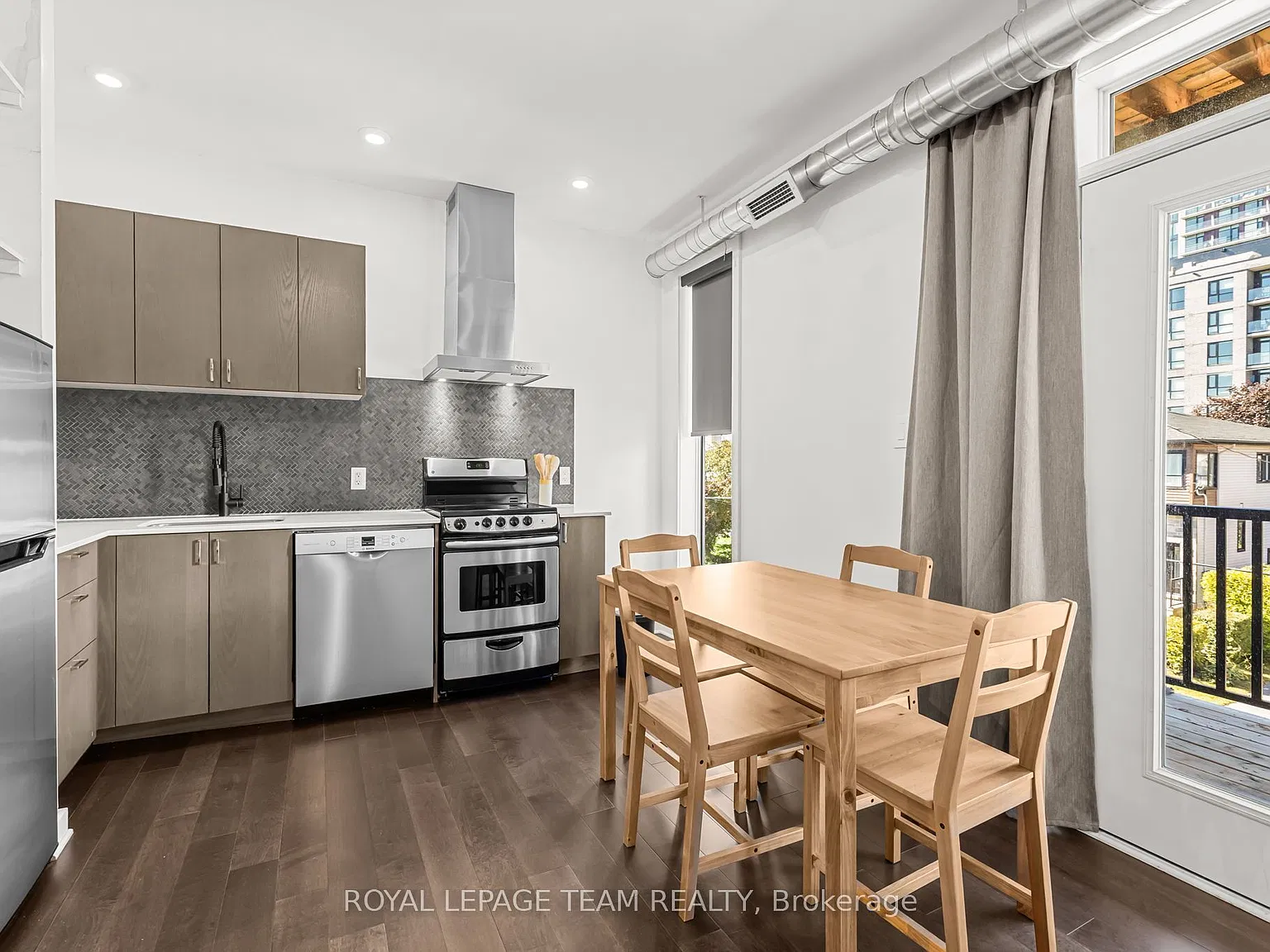 1 bed, $1,800 — Photo 4