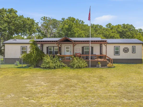 1418 1st St, Velma, OK 73491
