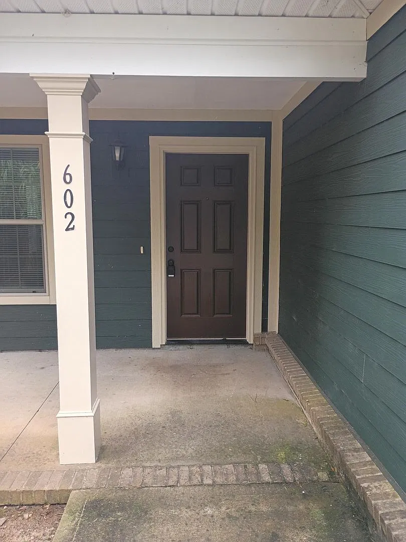Beautiful Three Bedroom, Two Bathroom Single Family Home in Anderson, SC — Photo 2