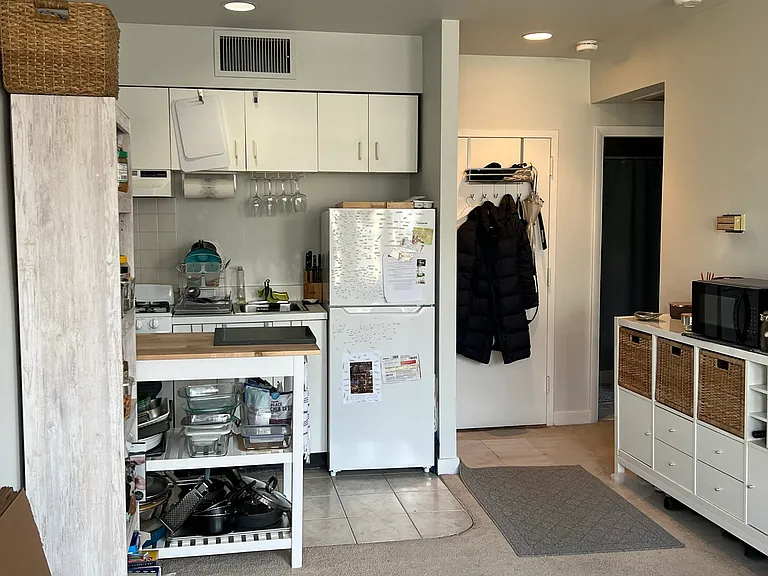 548 Columbus Ave #5 — Photo 17