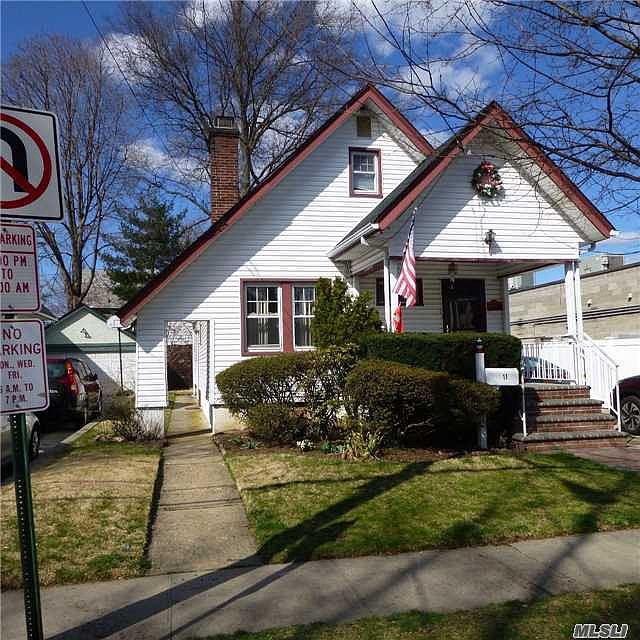 1st image of 11 Beverly Ave