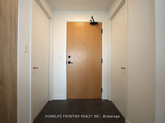 3rd image of 7950 Bathurst St #1009