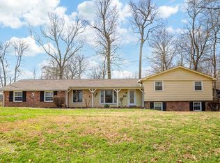 592 Indian Lake Rd, Hendersonville, TN 37075