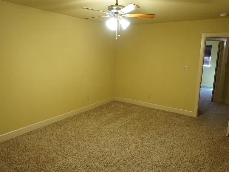 905 Veranda Pl — Photo 28