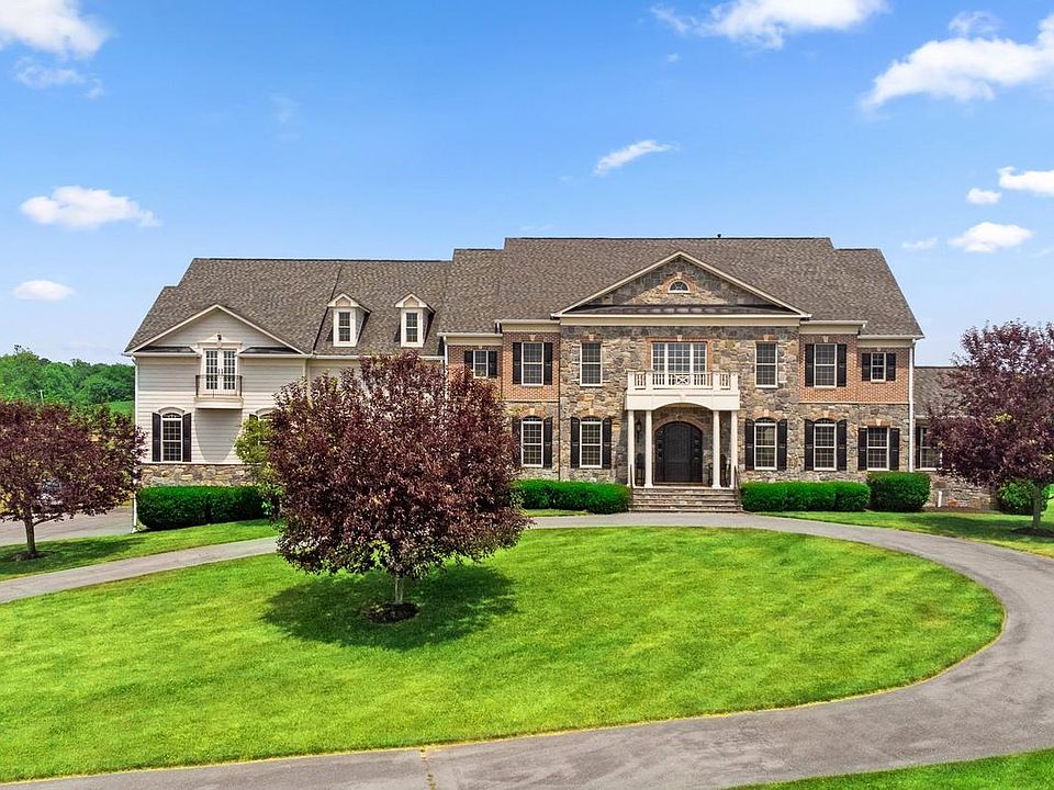 1st image of 7251 Annapolis Rock Rd