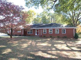 401 Neisler Dr, Kings Mountain, NC 28086