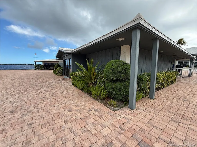 175 SE Saint Lucie Blvd #H207 — Photo 23