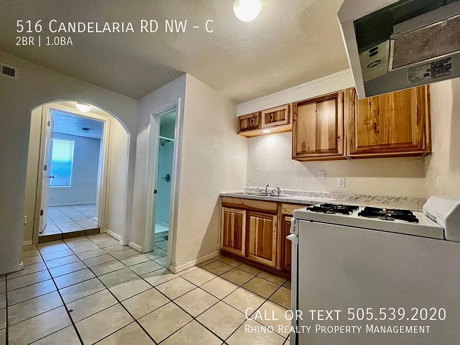 2 Bedroom Apartment in the Northwest! — Photo 4