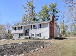 9 Porter Rd, Chelmsford, MA 01824