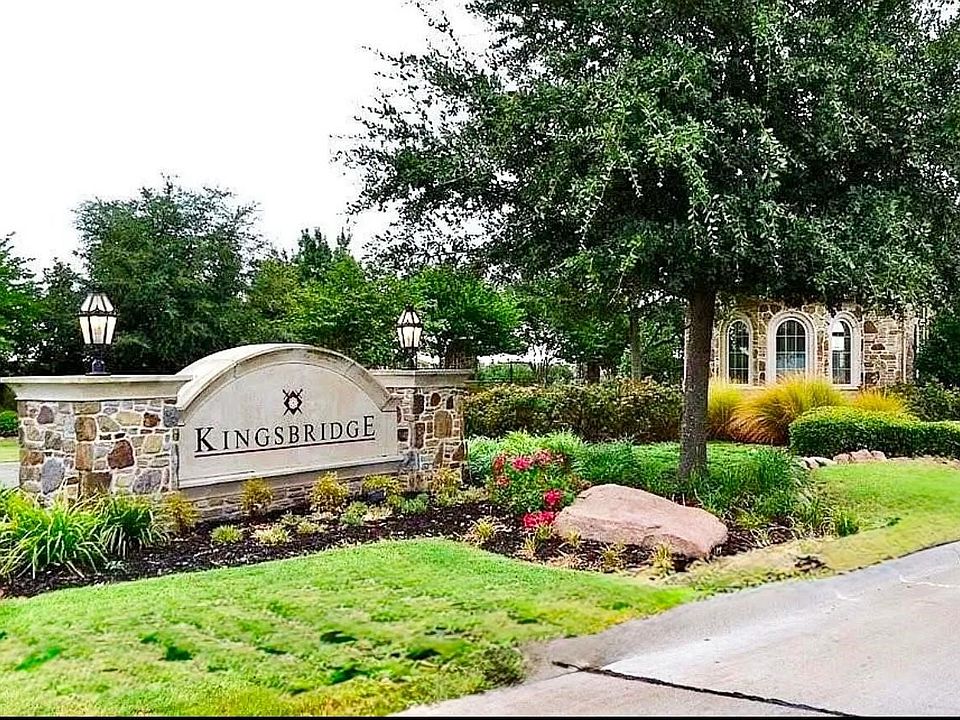 2nd image of 1115 Saffron Ct