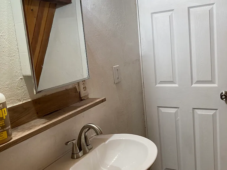 25211 Deborah Dr — Photo 11