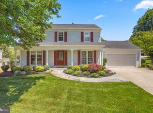 17231 Sandy Knoll Dr, Olney, MD 20832