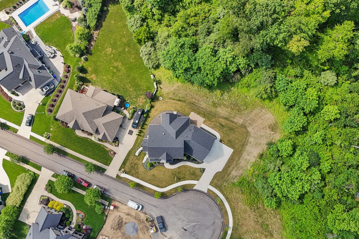 205 Carry Back Ct lot 910, Cranberry Township-065r.jpg