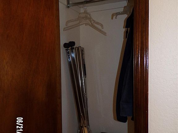 5th image of 8144 E 17th St #A