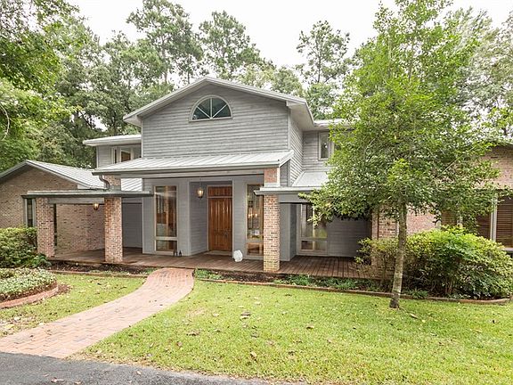 3rd image of 1408 Bending Brook Cir