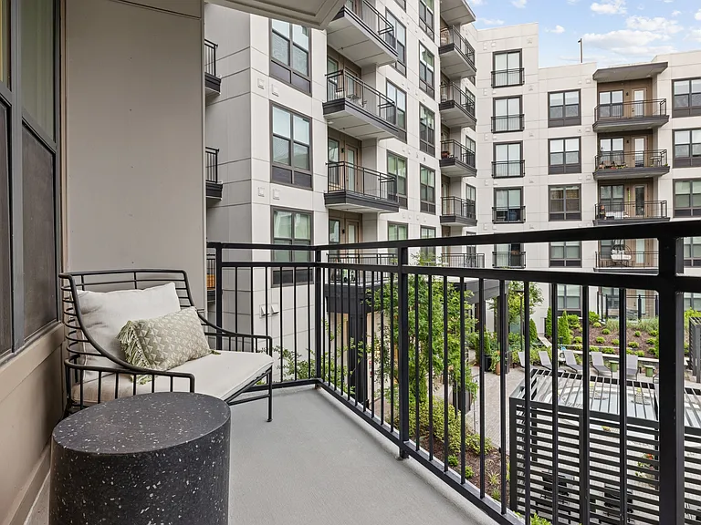Model Balcony