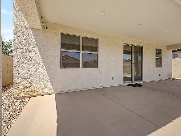 5737 W Getty Dr — Photo 32