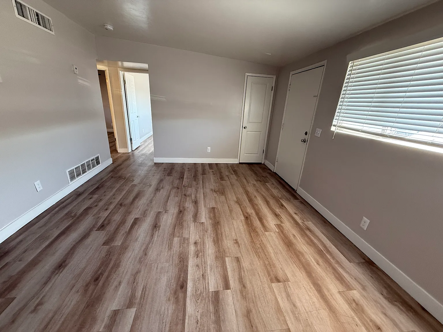 Sahuara Apartments — Photo 4