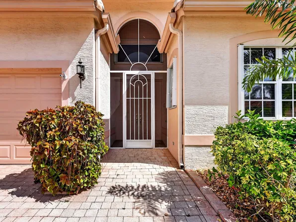 174 NW Lawton Road, Port St Lucie, FL 34986