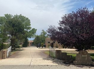 1610 Travis Rd NW, Albuquerque, NM 87114