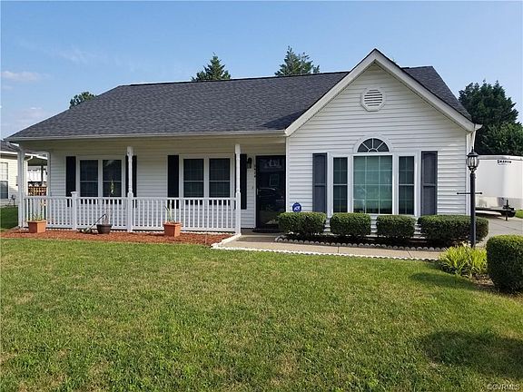 2nd image of 5924 Almond Creek North Ln