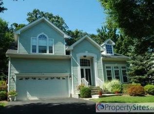 25 Alder Ln, Basking Ridge, NJ 07920