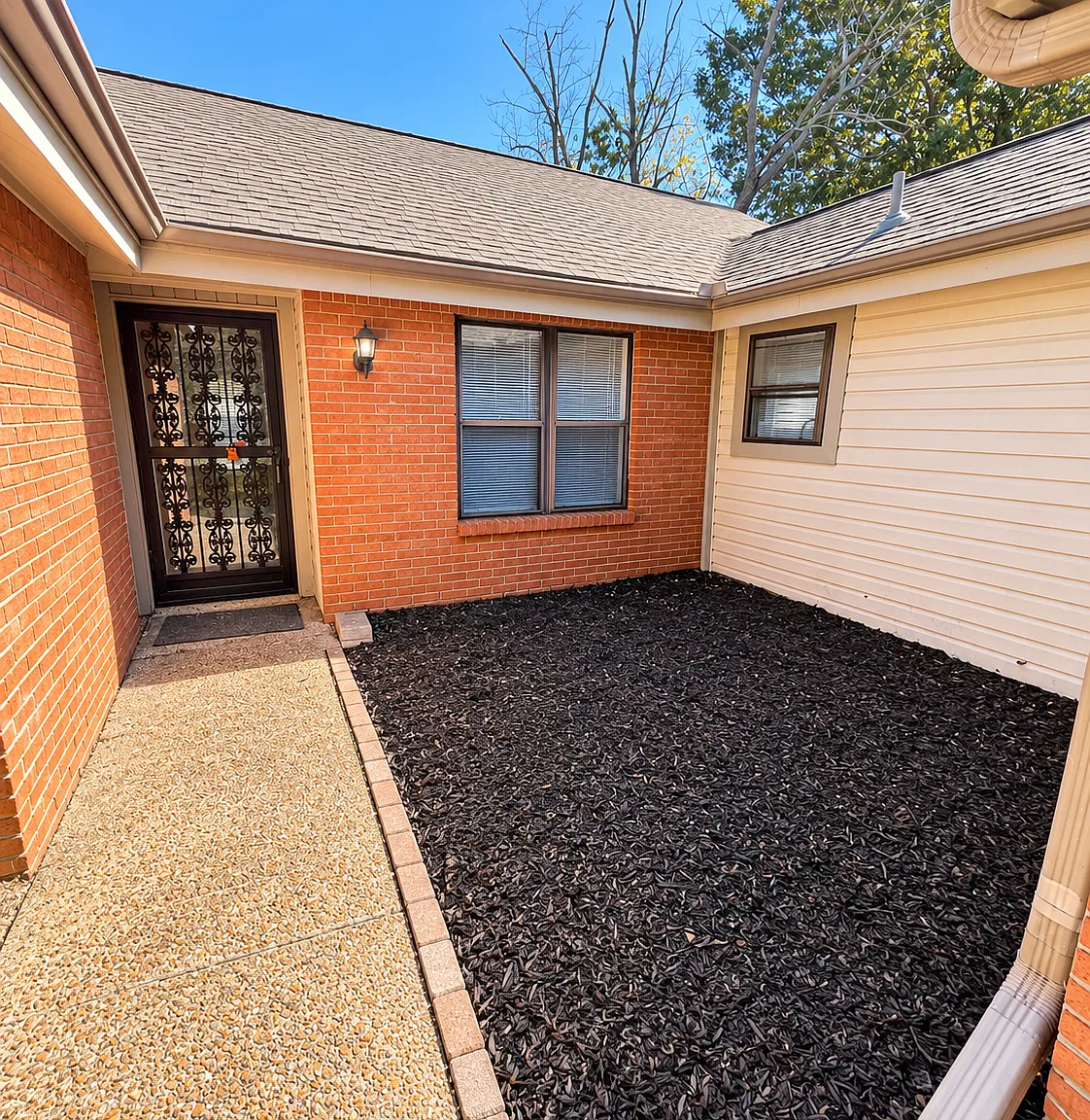 4 bed, 1422 sqft, $1,750 — Photo 2