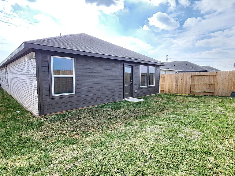 26850 Cascade Sunrise St — Photo 39
