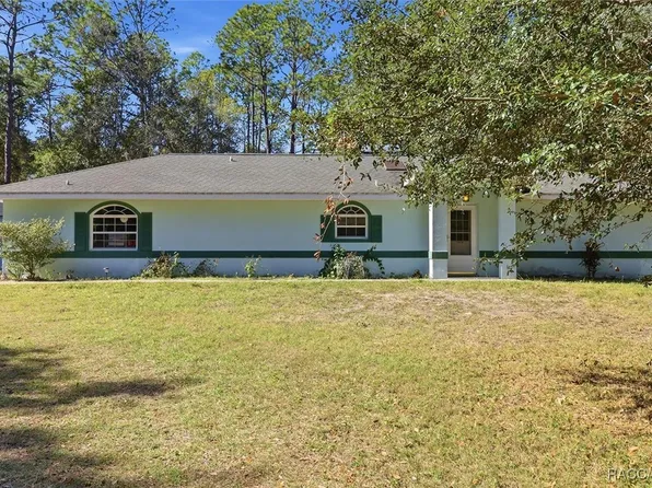 8756 N Munster Ter, Crystal River, FL 34428