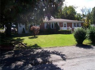 9 Dennis Rd, Newburgh, NY 12550