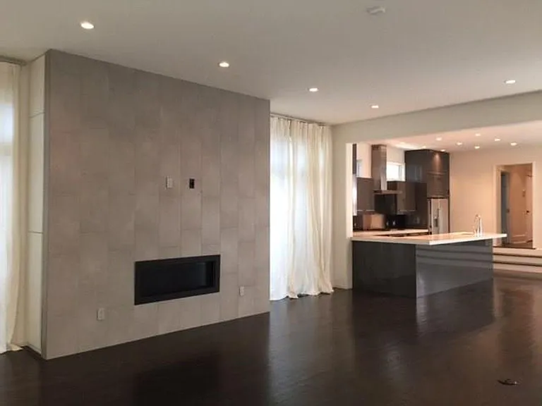 344 Josephine St — Photo 3