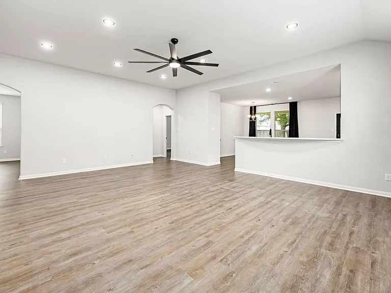 11323 Cora Ln — Photo 10