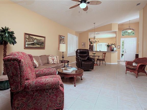 2nd image of 1005 W Skyview Crossing Dr