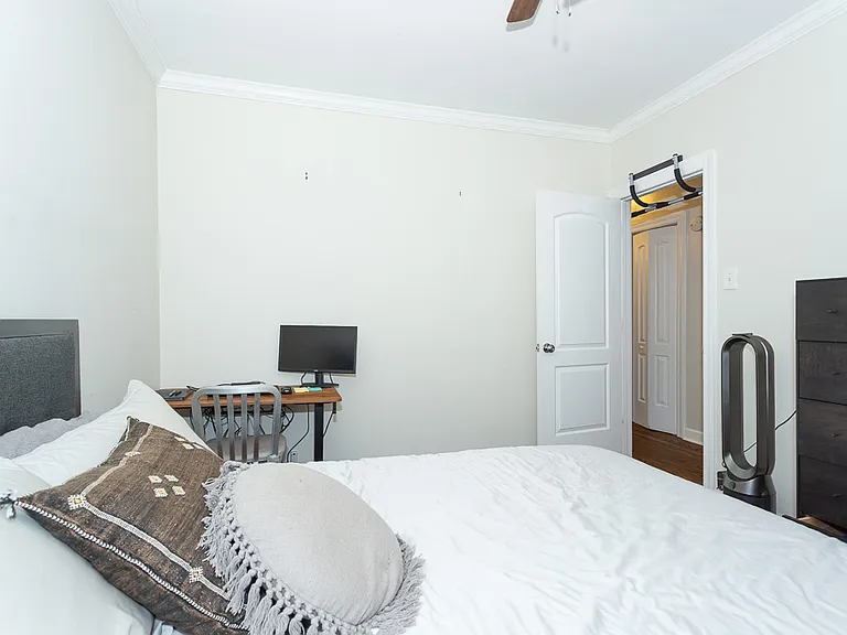 2151 N Fremont St #N2 — Photo 15