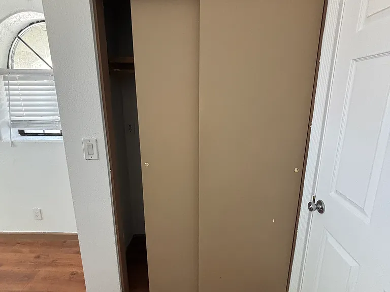 800 Antonio Dr — Photo 10