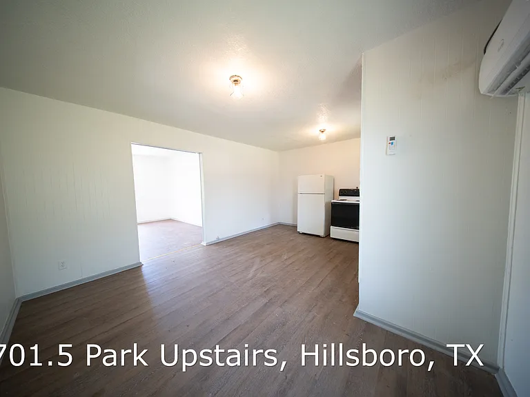 701.5 E Park Dr #A — Photo 4