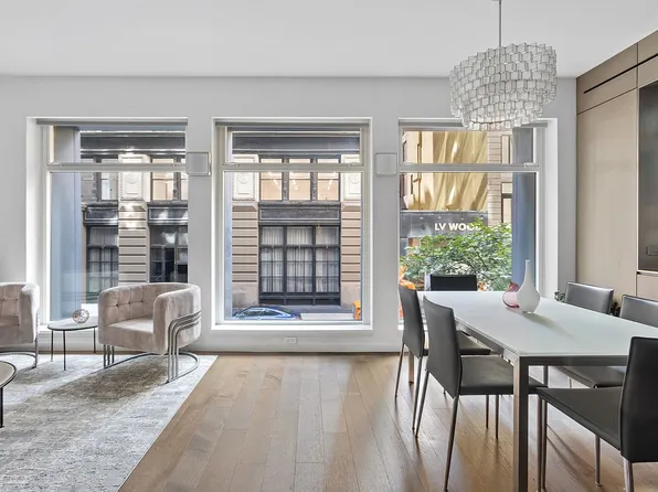 21 W 20th St #1, New York, NY 10011