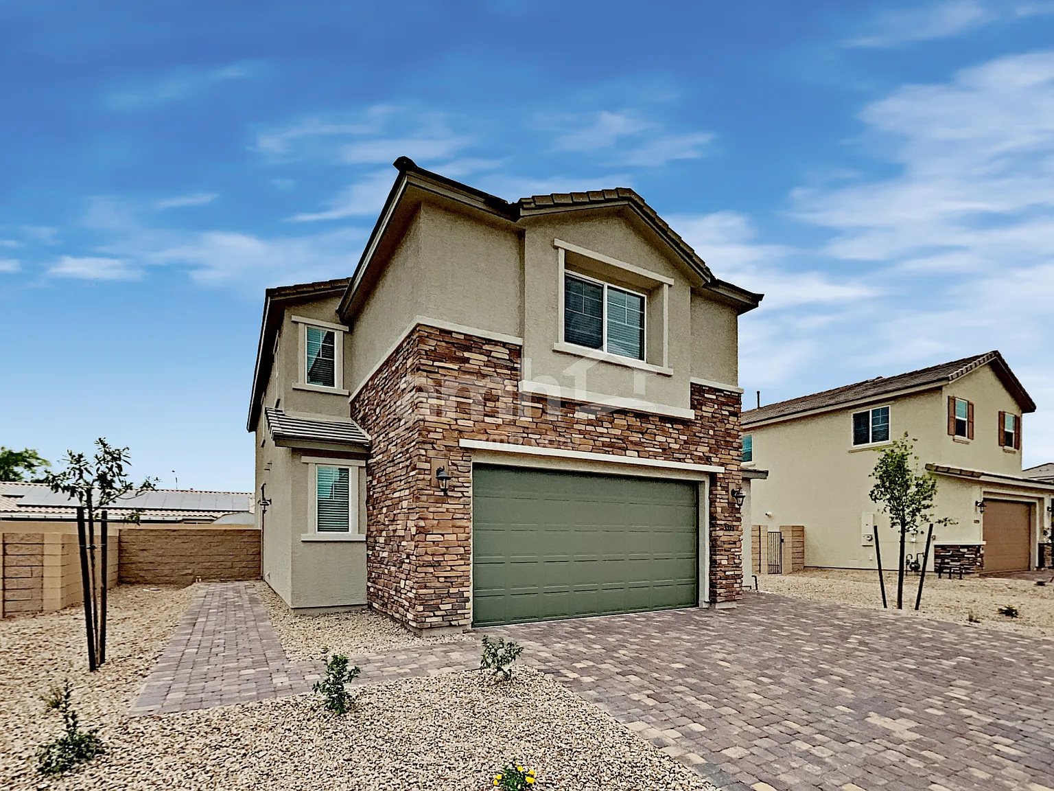 4 bed, 3.0 bath, 2213 sqft, $2,575 — Photo 1