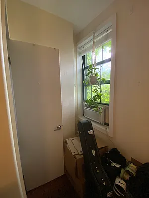 Rented by Nooklyn NYC LLC | media 7