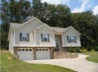 27 Erin Way, Ringgold, GA 30736