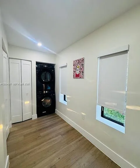 905 SW 13th Ct #905 — Photo 11