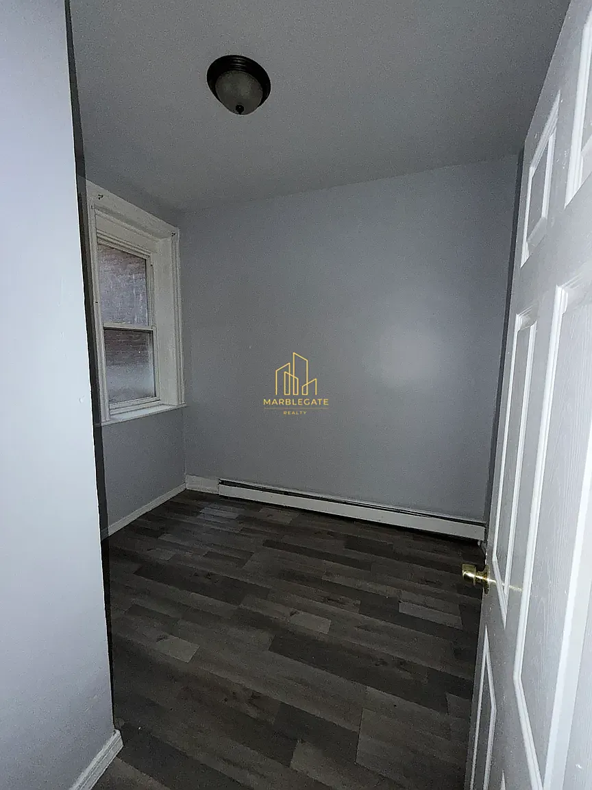 2 bed, 850 sqft, $1,895 — Photo 4