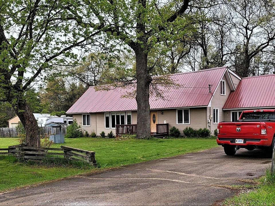 1st image of 591 Pembroke Dr