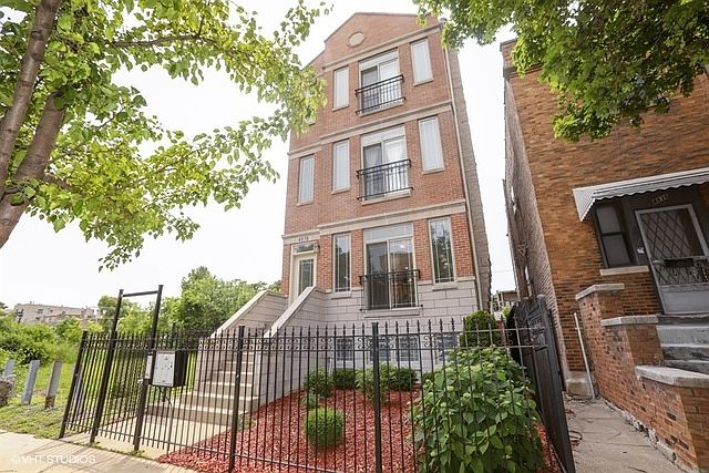 1st image of 4838 S Saint Lawrence Ave #1