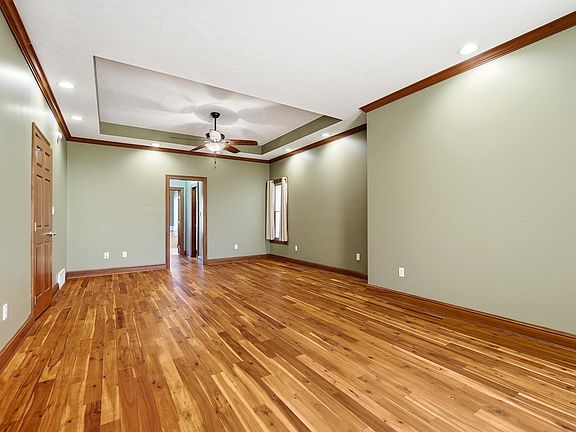 5th image of 2917 Hash Ridge Rd